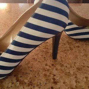 J.Renee' 12 (M) NAVY AND WHITE STRIPES FABRIC NEW